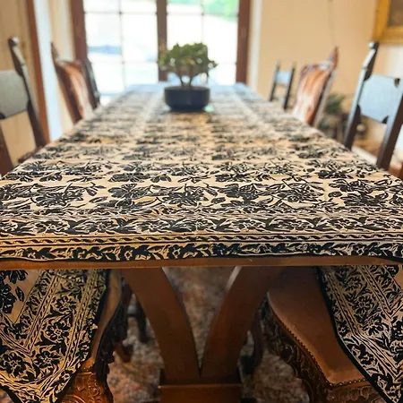 San Lorenzo - Lux Gated Estate/private Pool